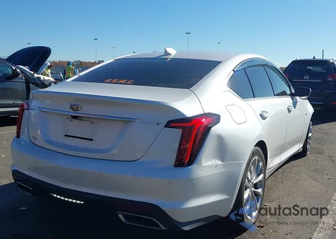 2022 Cadillac Ct5 Premium Luxury z USA, uszkodzony, nr VIN 1G6DT5RK3N0108407